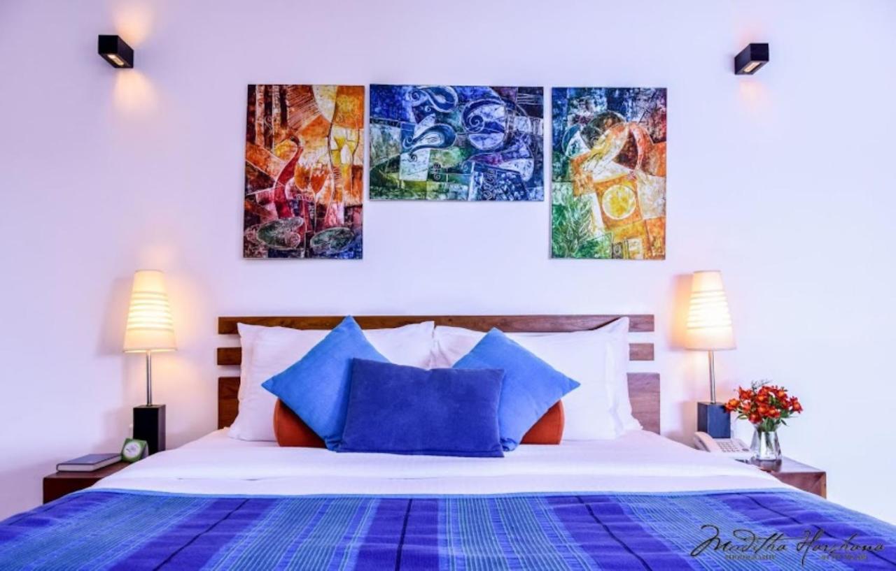 Amagi Aria Airport Transit Hotel Negombo Extérieur photo