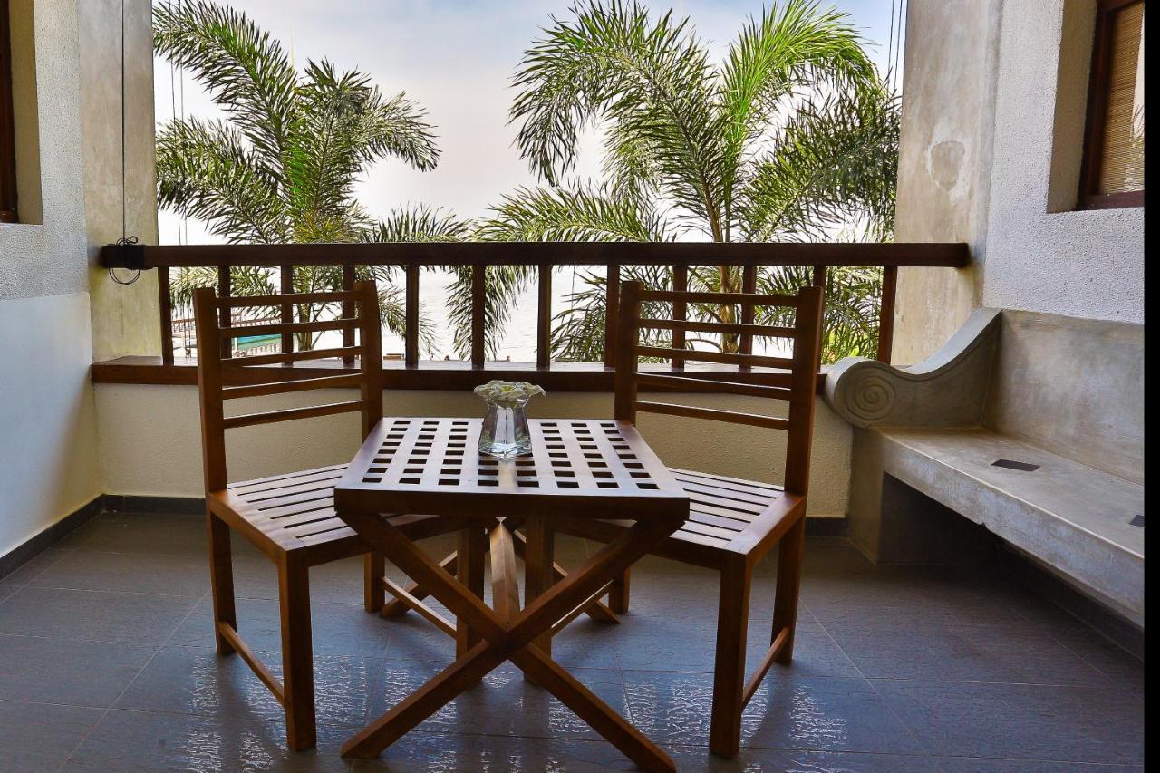 Amagi Aria Airport Transit Hotel Negombo Extérieur photo