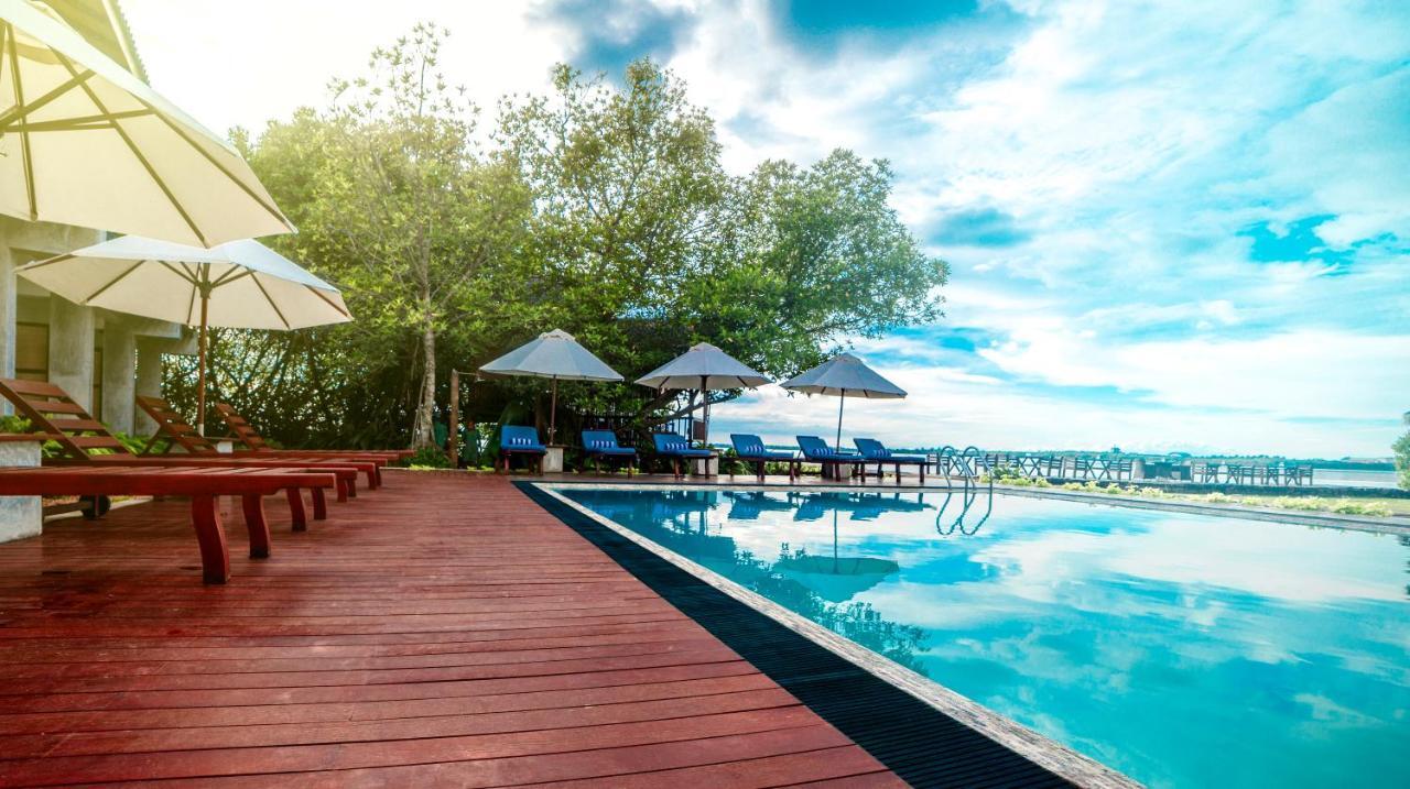 Amagi Aria Airport Transit Hotel Negombo Extérieur photo