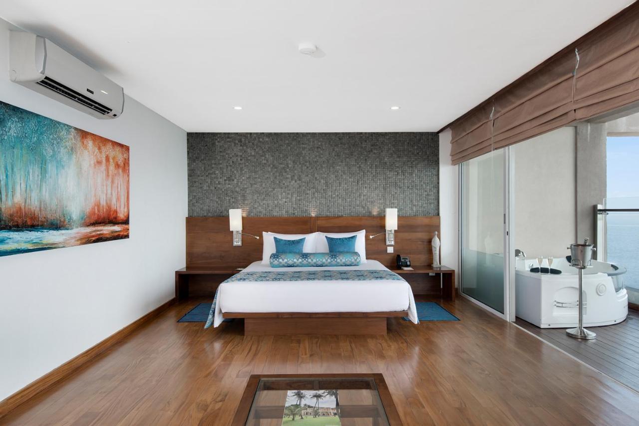 Amagi Aria Airport Transit Hotel Negombo Extérieur photo